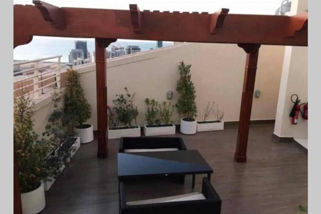 Bright And Spacious 2 Bedrooms With Views In Jlt Near Marina And Jbr Apartment Dubai
