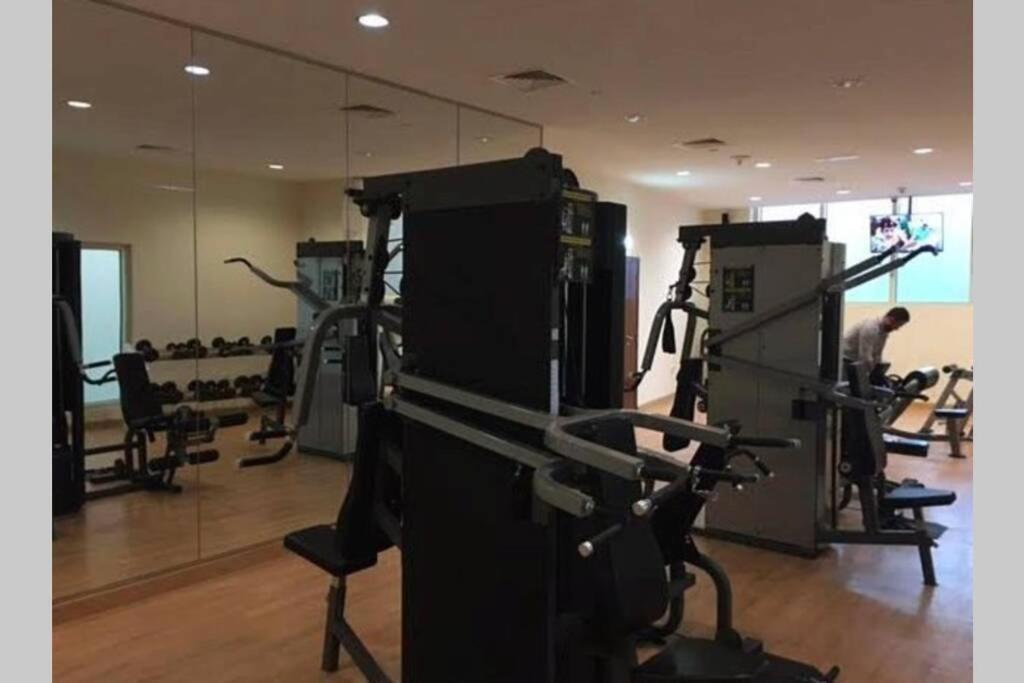 Bright And Spacious 2 Bedrooms With Views In Jlt Near Marina And Jbr Dubai