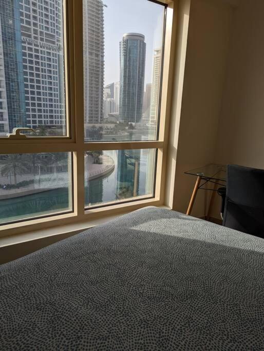 Bright And Spacious 2 Bedrooms With Views In Jlt Near Marina And Jbr * Dubai
