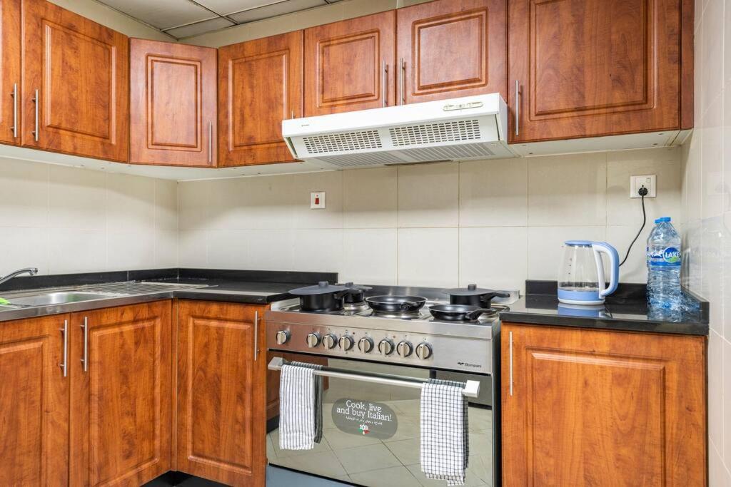 Apartment Bright And Spacious 2 Bedrooms With Views In Jlt Near Marina And Jbr *