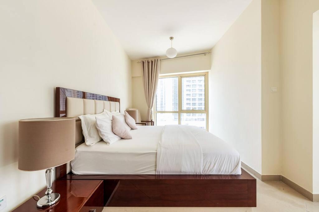 Bright And Spacious 2 Bedrooms With Views In Jlt Near Marina And Jbr Apartment *